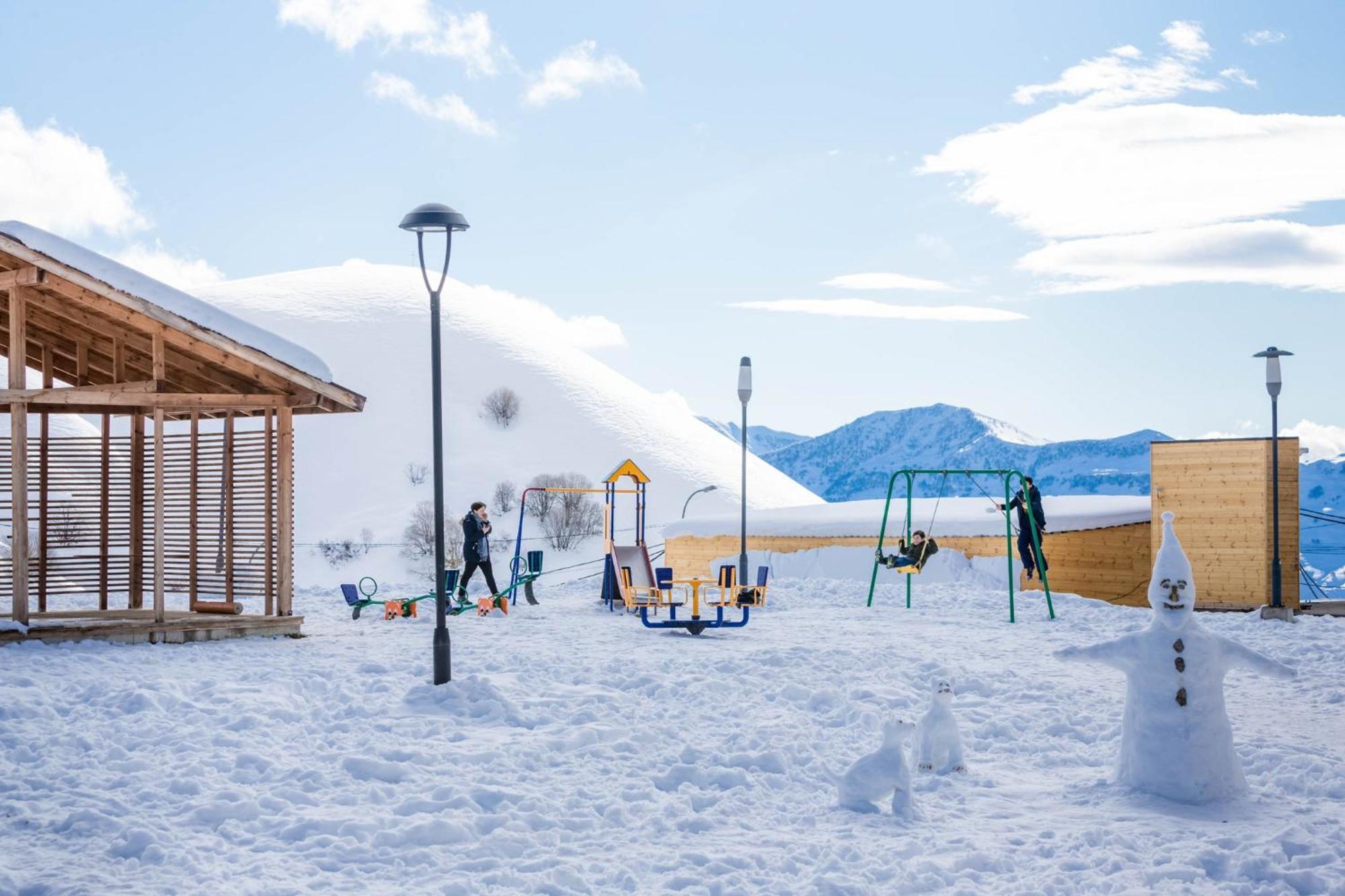 New Gudauri Voyage Apartments By Gondola Bagian luar foto